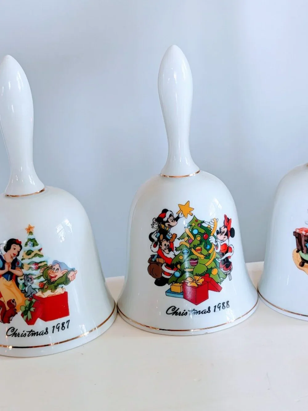 Set of 5 VTG Disney Grolier Christmas Bells 1985-1992 Mickey Donald Ceramic 80s